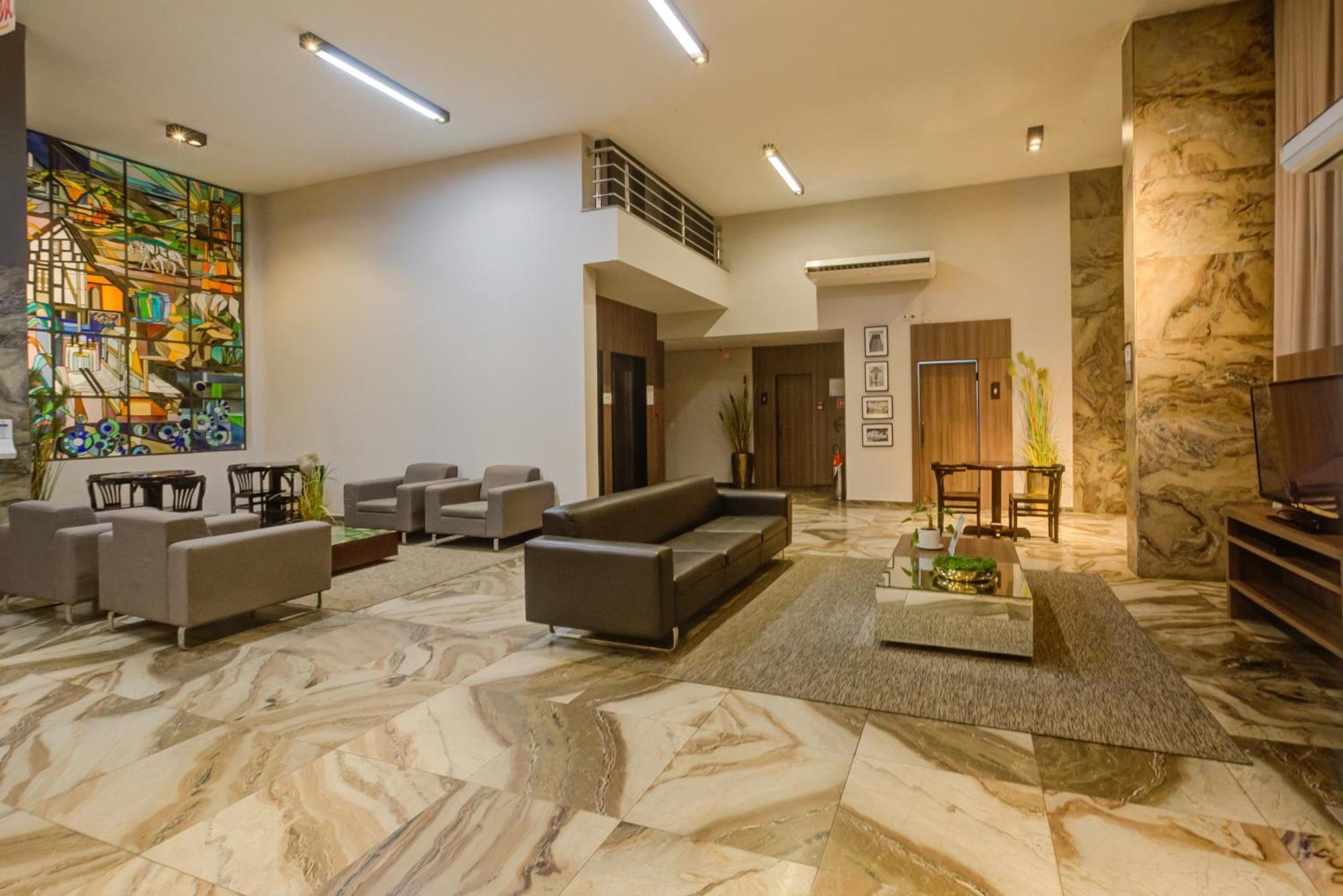 Slaviero Blumenau Hotel Bagian luar foto